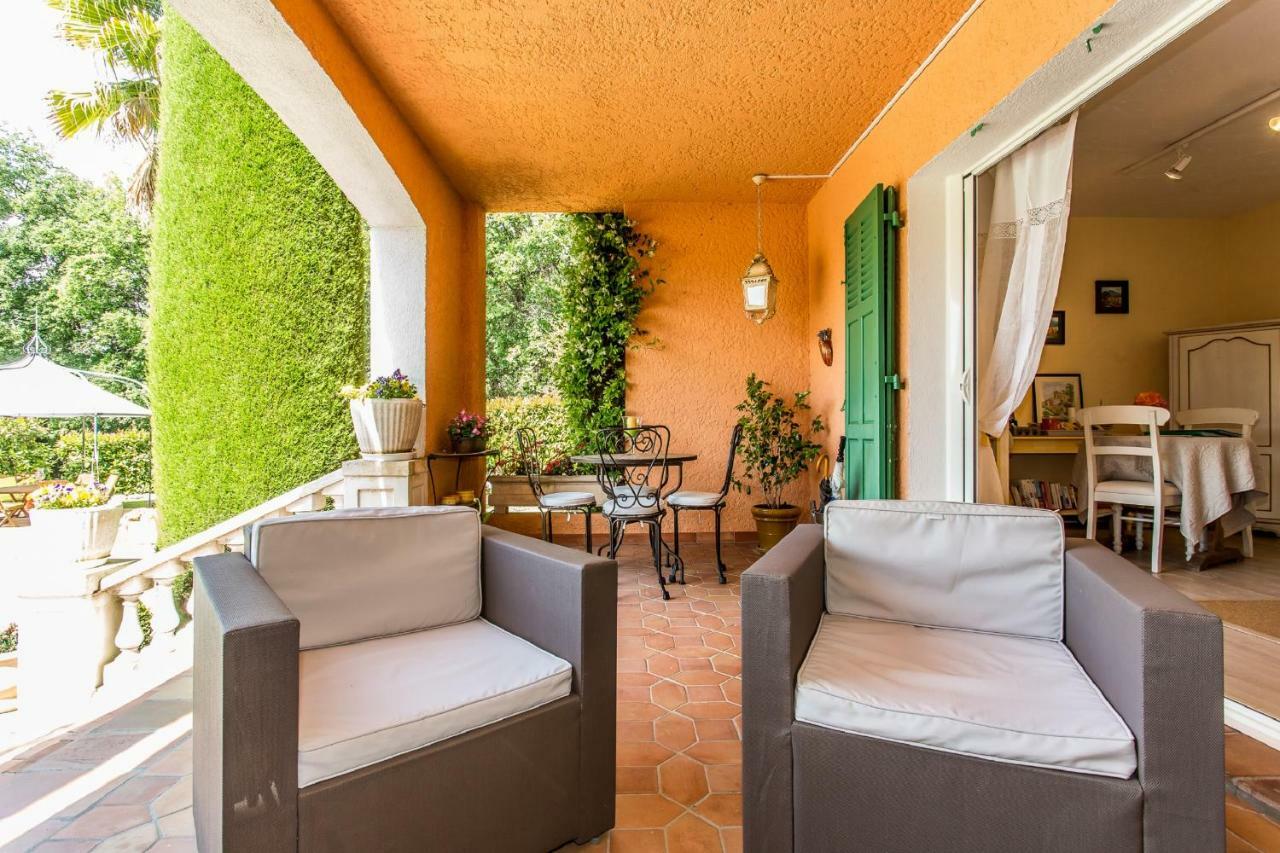 Mas Du Roc Bed & Breakfast Грасс Экстерьер фото